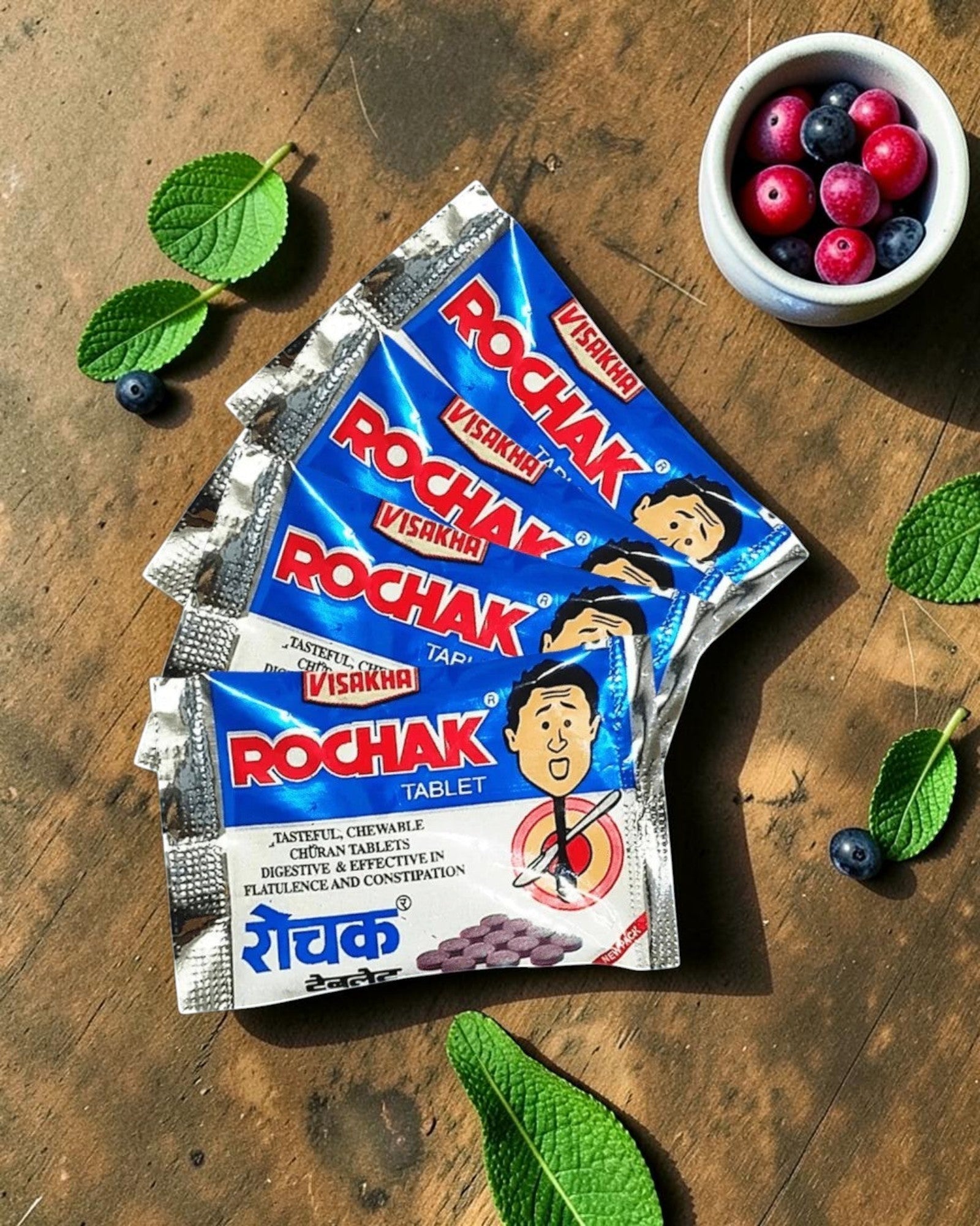 Desipan Rochak chewable tablets for digestive relief, effective for flatulence and constipation. Pack of 5.